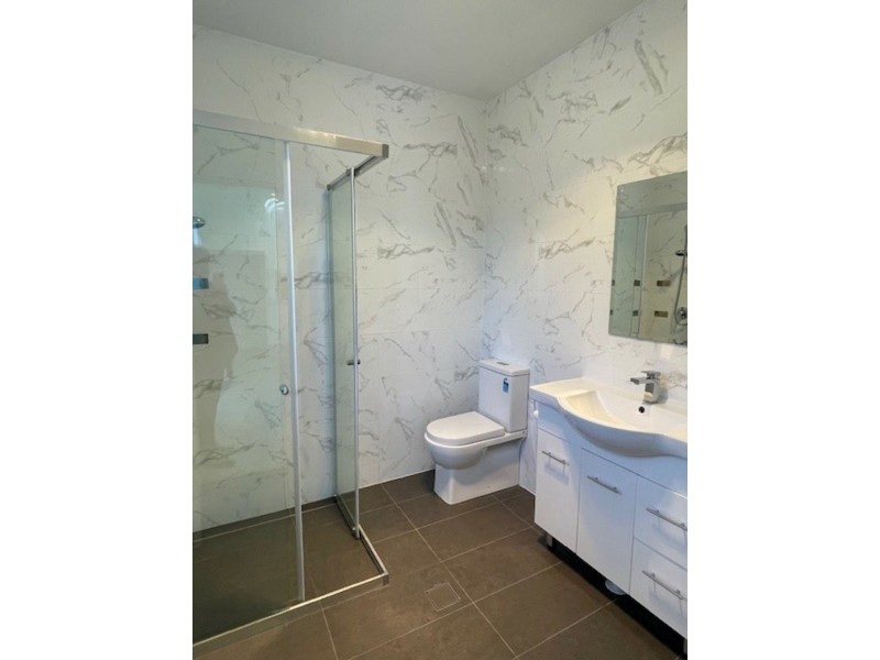 5a Derby Street, Canley Heights NSW 2166