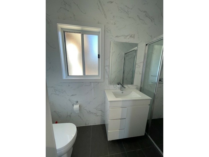 5a Derby Street, Canley Heights NSW 2166