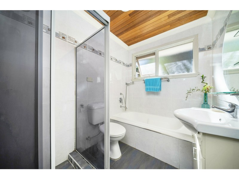 2 Mountain Crescent, Mount Pritchard NSW 2170