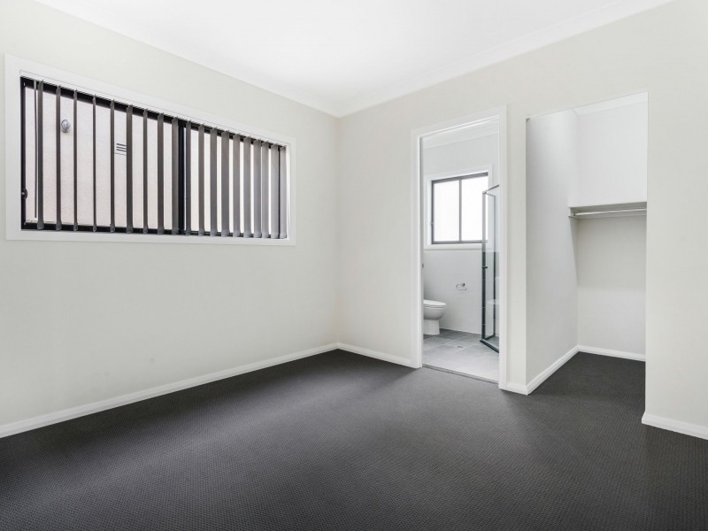 14 Maceri Place, Edensor Park NSW 2176