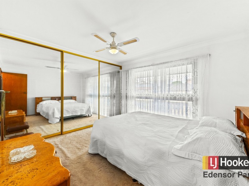 2 Curran Street, Prairiewood NSW 2176