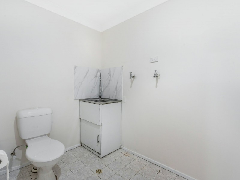 7 Cheyenne Road, Greenfield Park NSW 2176