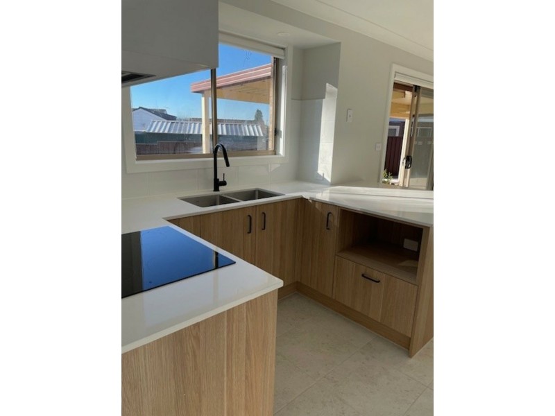 11 Timothy Place, Edensor Park NSW 2176