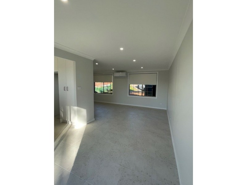 11 Timothy Place, Edensor Park NSW 2176