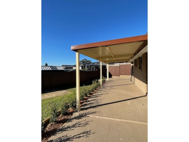 11 Timothy Place, Edensor Park NSW 2176