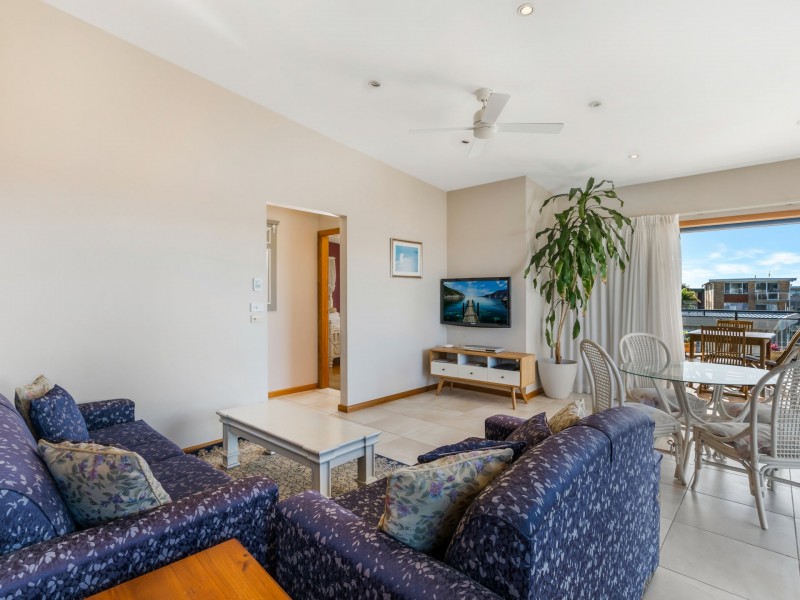 66 Dening Street, The Entrance NSW 2261