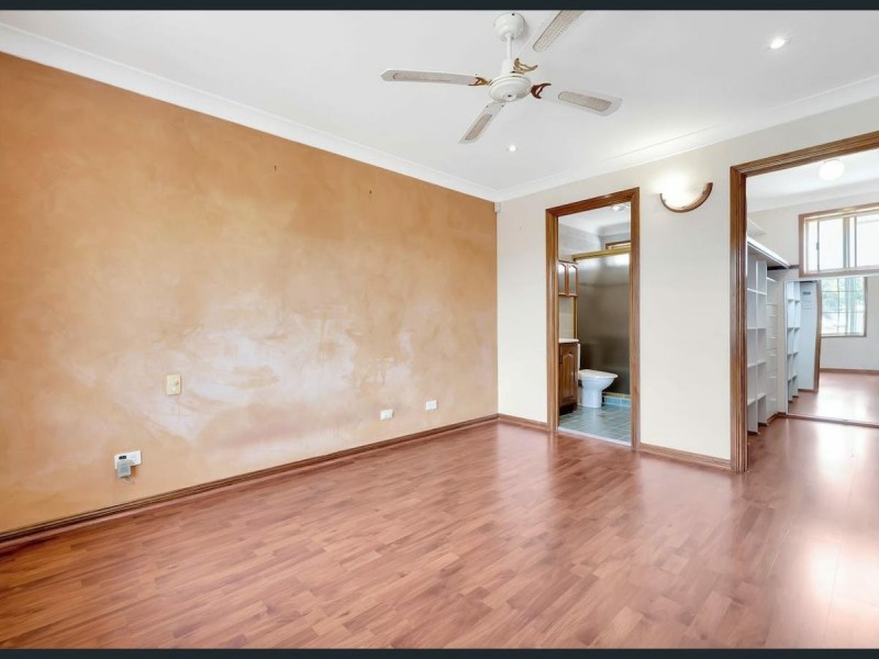 9 Driscoll Street, Abbotsbury NSW 2176