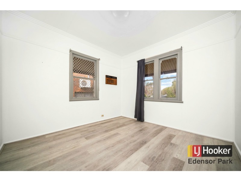 20 Polding Street, Fairfield NSW 2165