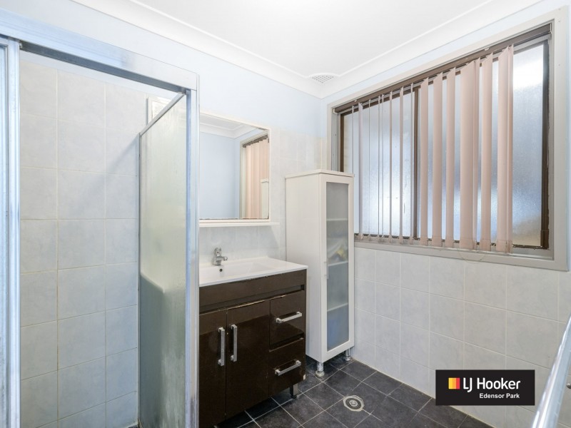 10 Hampshire Place, Wakeley NSW 2176