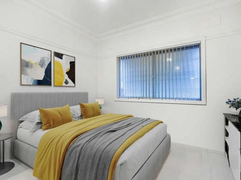 203 River Avenue, Carramar NSW 2163