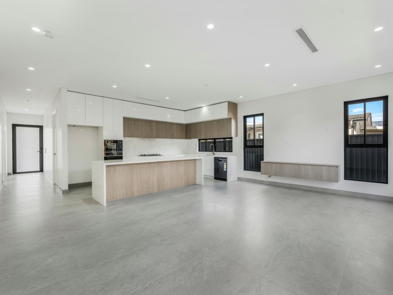 27 Atherton Street, Fairfield West NSW 2165