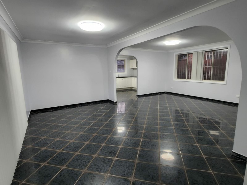 75 Swan Road, Edensor Park NSW 2176