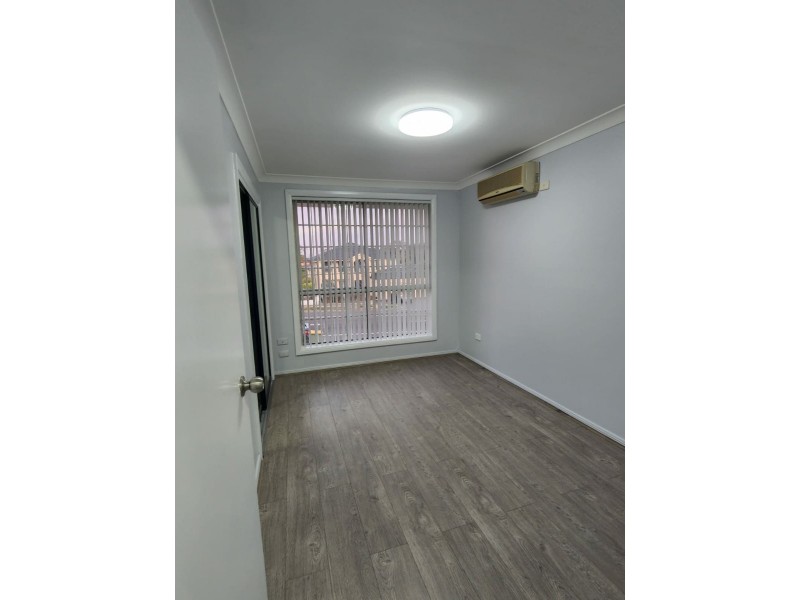 75 Swan Road, Edensor Park NSW 2176