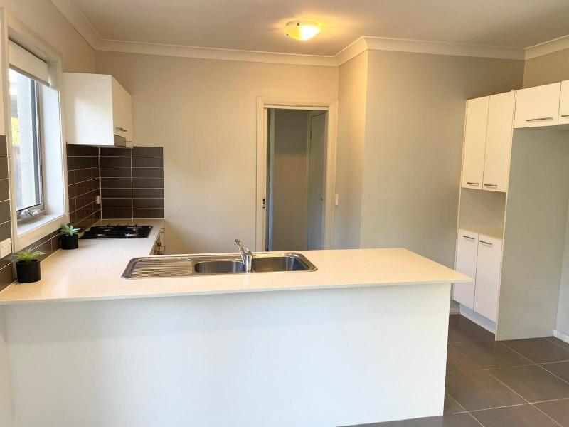 103 Hemsworth Avenue, Middleton Grange NSW 2171