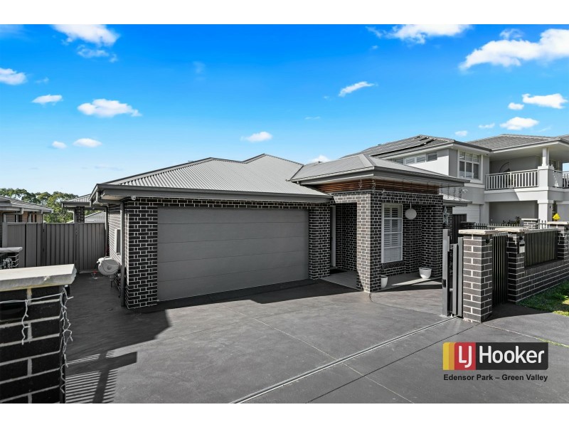 107 University Drive, Campbelltown NSW 2560