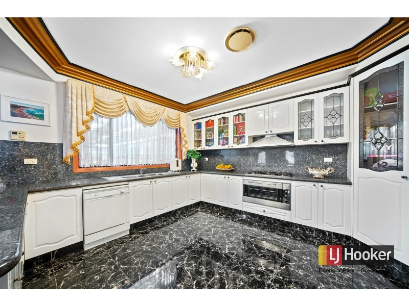 35 Ferngrove Road, Canley Heights NSW 2166