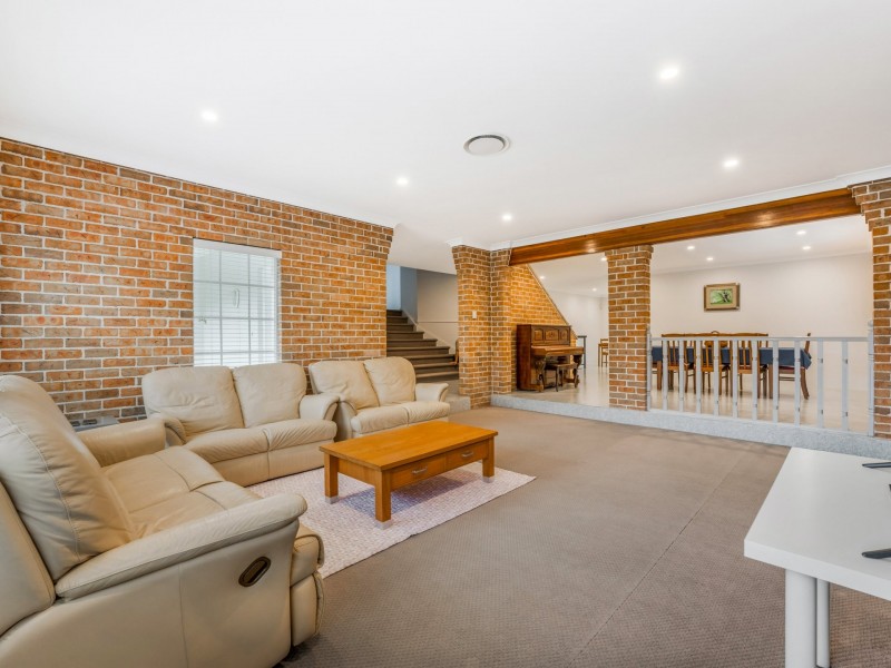 40 Driscoll Street, Abbotsbury NSW 2176