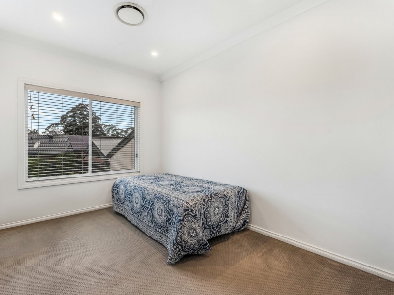 40 Driscoll Street, Abbotsbury NSW 2176