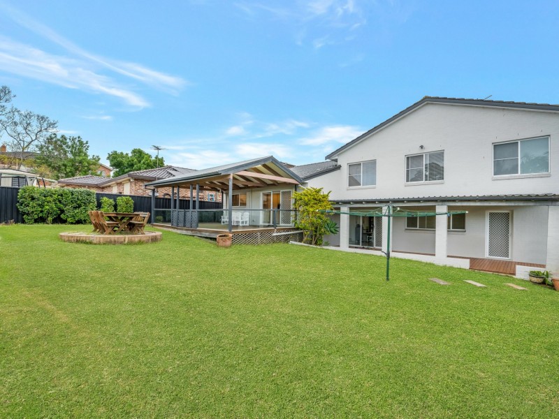 40 Driscoll Street, Abbotsbury NSW 2176