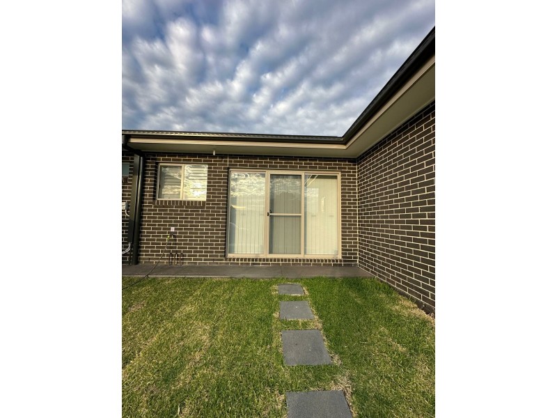 14 Cherokee Street, Greenfield Park NSW 2176