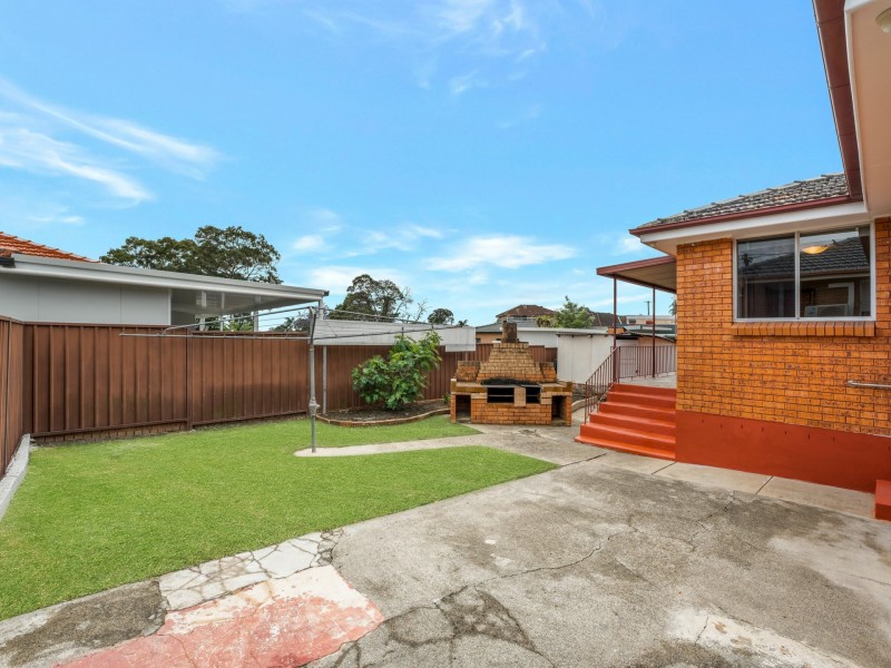 187 St Johns Road, Canley Heights NSW 2166