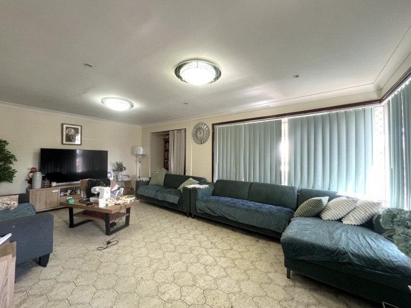 28 Tantani Avenue, Green Valley NSW 2168