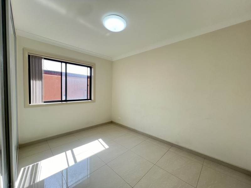 16a Sutherland St, Canley Heights NSW 2166