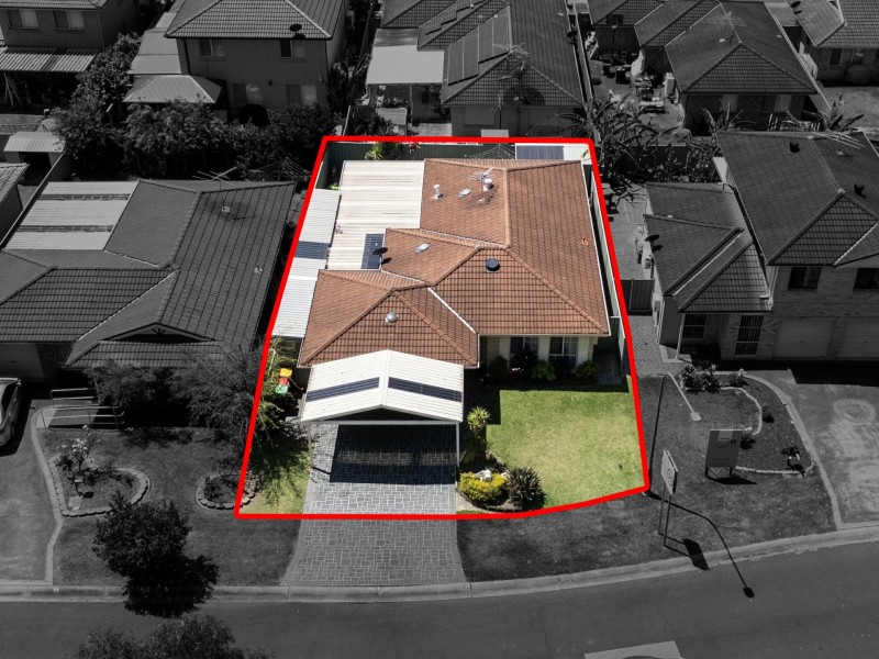 12 Binnaway Avenue, Hoxton Park NSW 2171