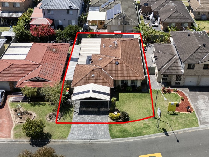 12 Binnaway Avenue, Hoxton Park NSW 2171