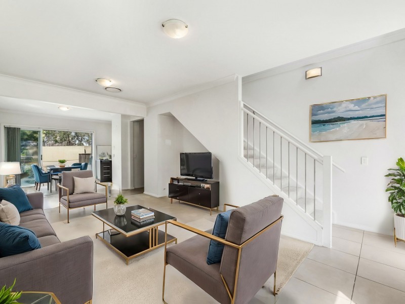 131 Hemsworth Avenue, Middleton Grange NSW 2171