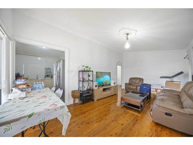 11 Grace Avenue, Cabramatta NSW 2166