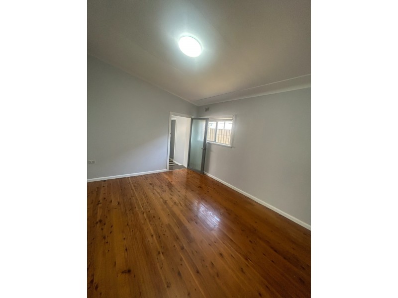 11 Grace Avenue, Cabramatta NSW 2166