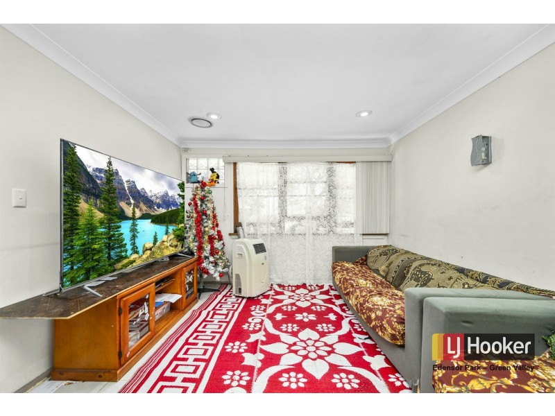 83 Cartwright Avenue, Busby NSW 2168