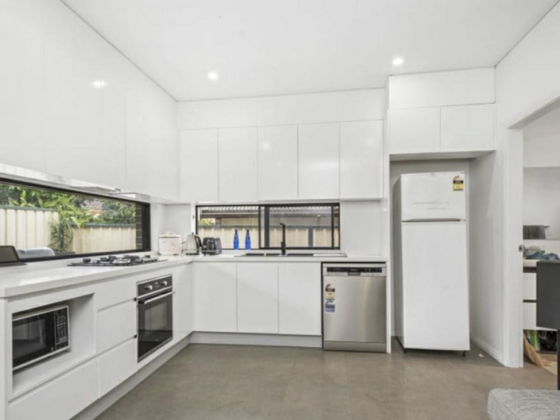 16B Gidgee Street, Cabramatta NSW 2166