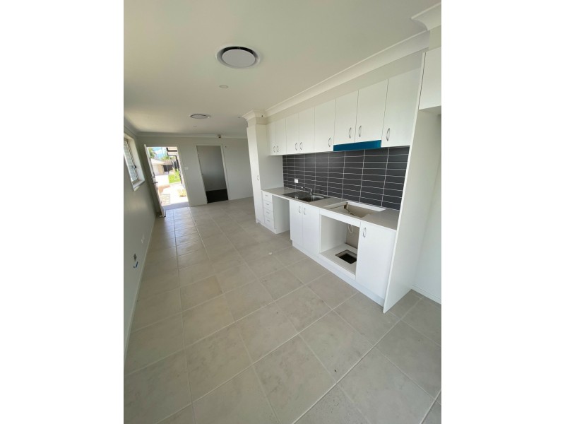 8a Daunt Street, Farley NSW 2320