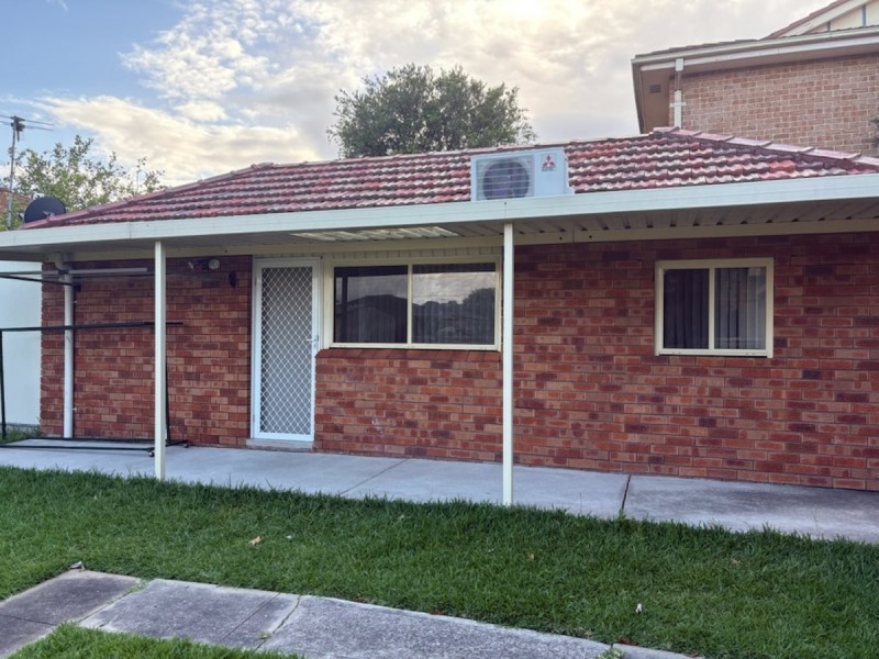 5A Cardigan Road, Greenacre NSW 2190