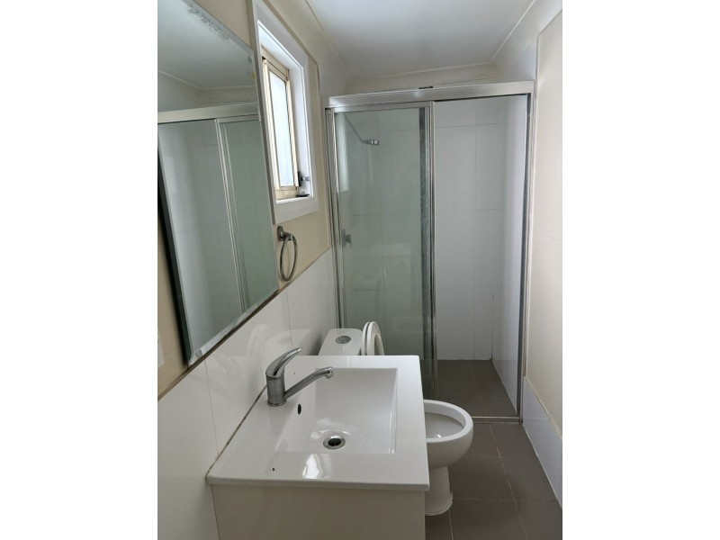 5A Cardigan Road, Greenacre NSW 2190