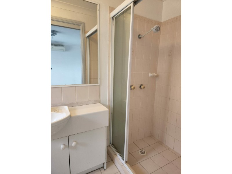 2/116 Lord Howe Drive, Hinchinbrook NSW 2168