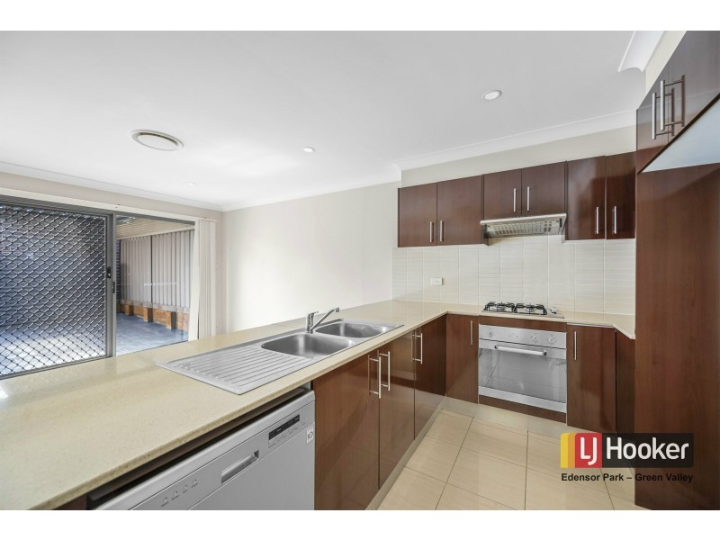 26 Onslow Gardens, Middleton Grange NSW 2171