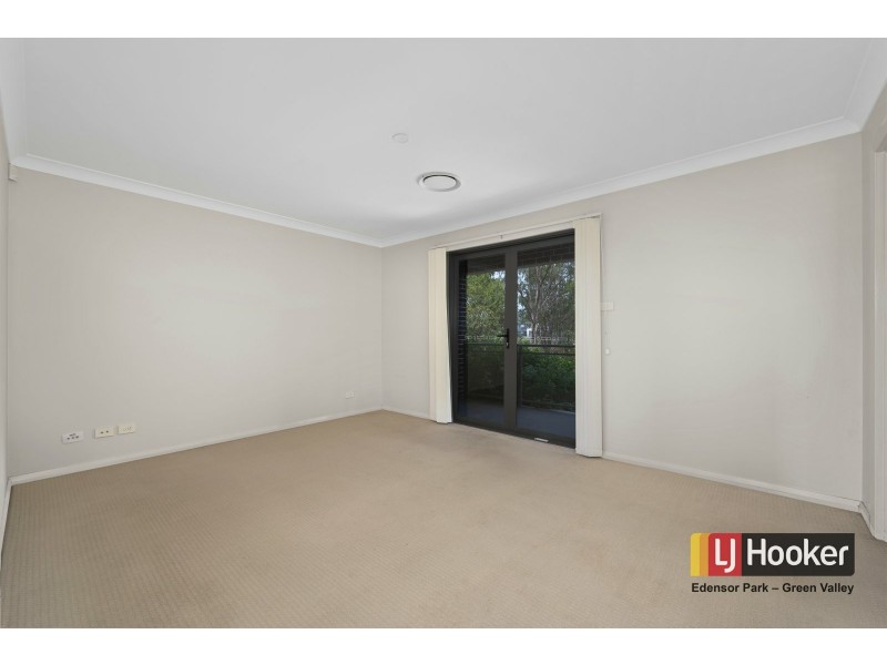 26 Onslow Gardens, Middleton Grange NSW 2171