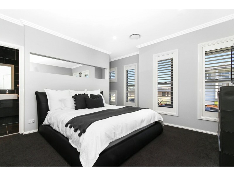 Middleton Grange NSW 2171