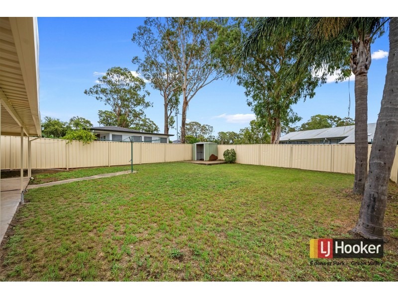 6 Bulbul Avenue, Green Valley NSW 2168