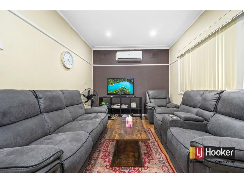 28A Gordon Avenue, Ingleburn NSW 2565