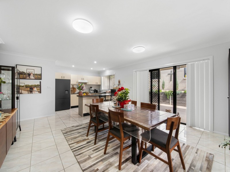 24 Wingate Avenue, West Hoxton NSW 2171
