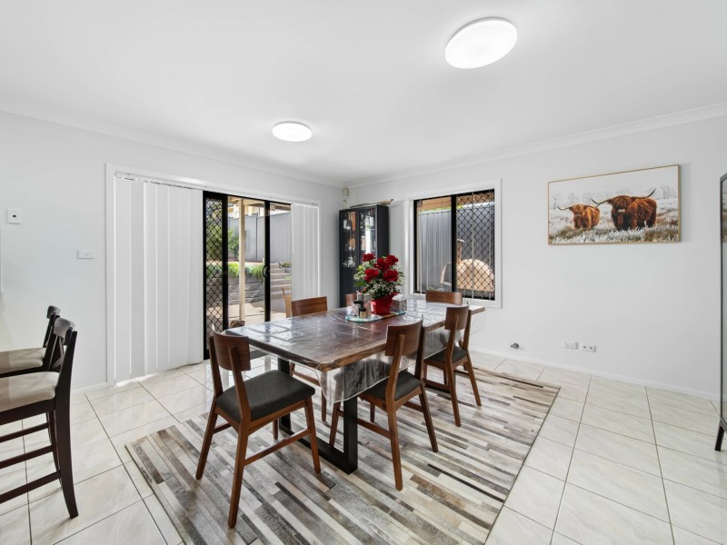 24 Wingate Avenue, West Hoxton NSW 2171