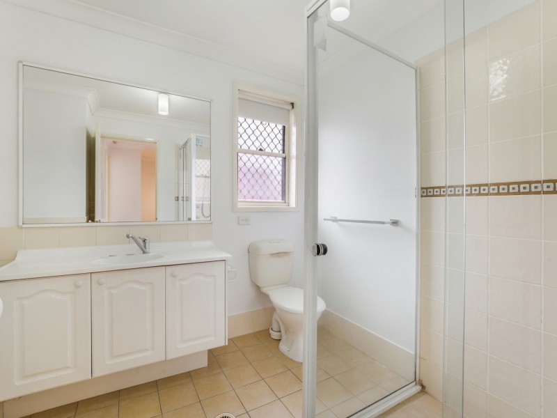 101 Pine Road, Casula NSW 2170