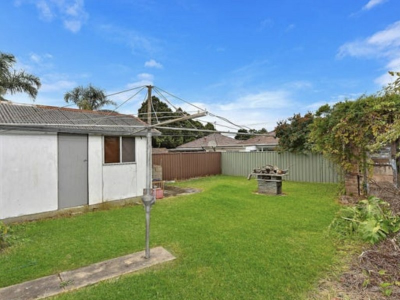17 Arcadia Road, Chester Hill NSW 2162
