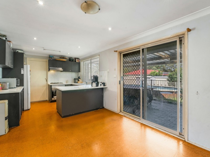 24 Heywood Close, Hinchinbrook NSW 2168