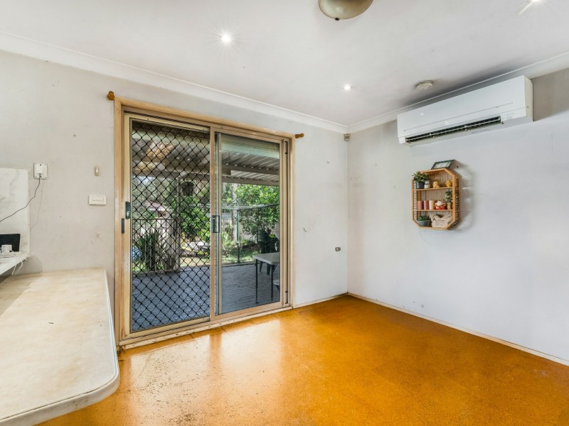 24 Heywood Close, Hinchinbrook NSW 2168