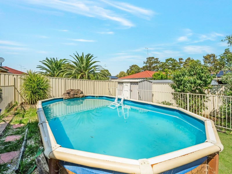 24 Heywood Close, Hinchinbrook NSW 2168